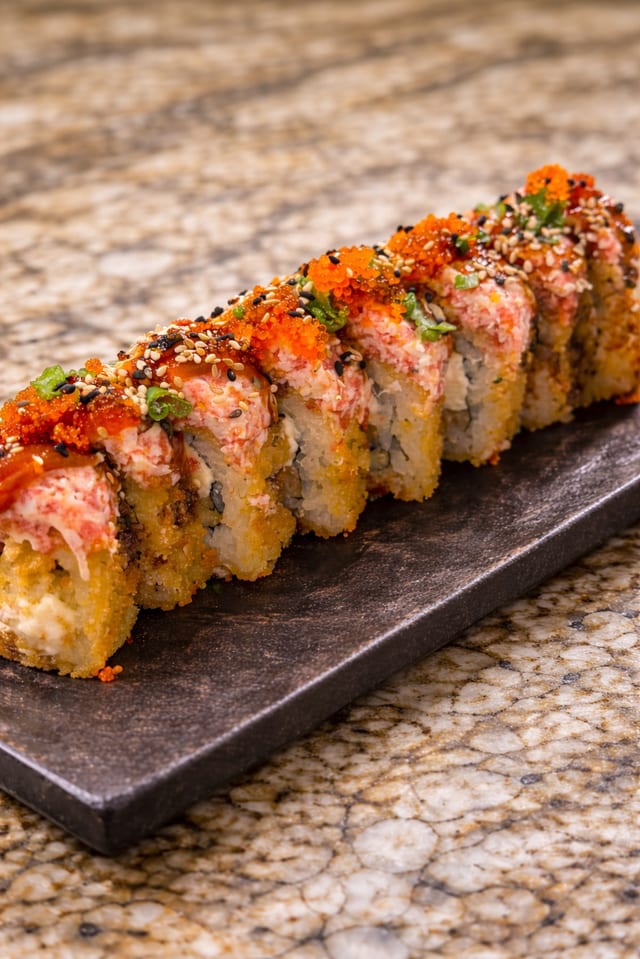 Crunchy Tuna Roll.